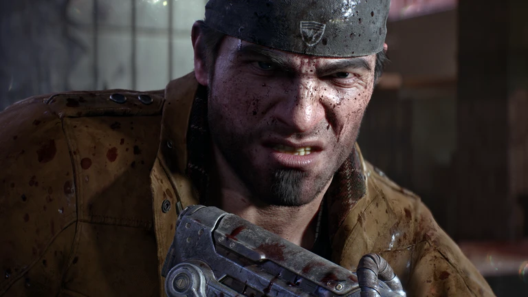 Marcus Fenix i Gears of War: E-Day stirrar argt in i kameran, smutsig och blodstänkt med bandana, sliten brun jacka och ett vapen i förgrunden.