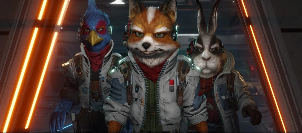 Fox McCloud går fram i en rymdkorridor med orangea lysrör, flankerad av en blå falk och en grå hare i flygjackor, i Star Fox.