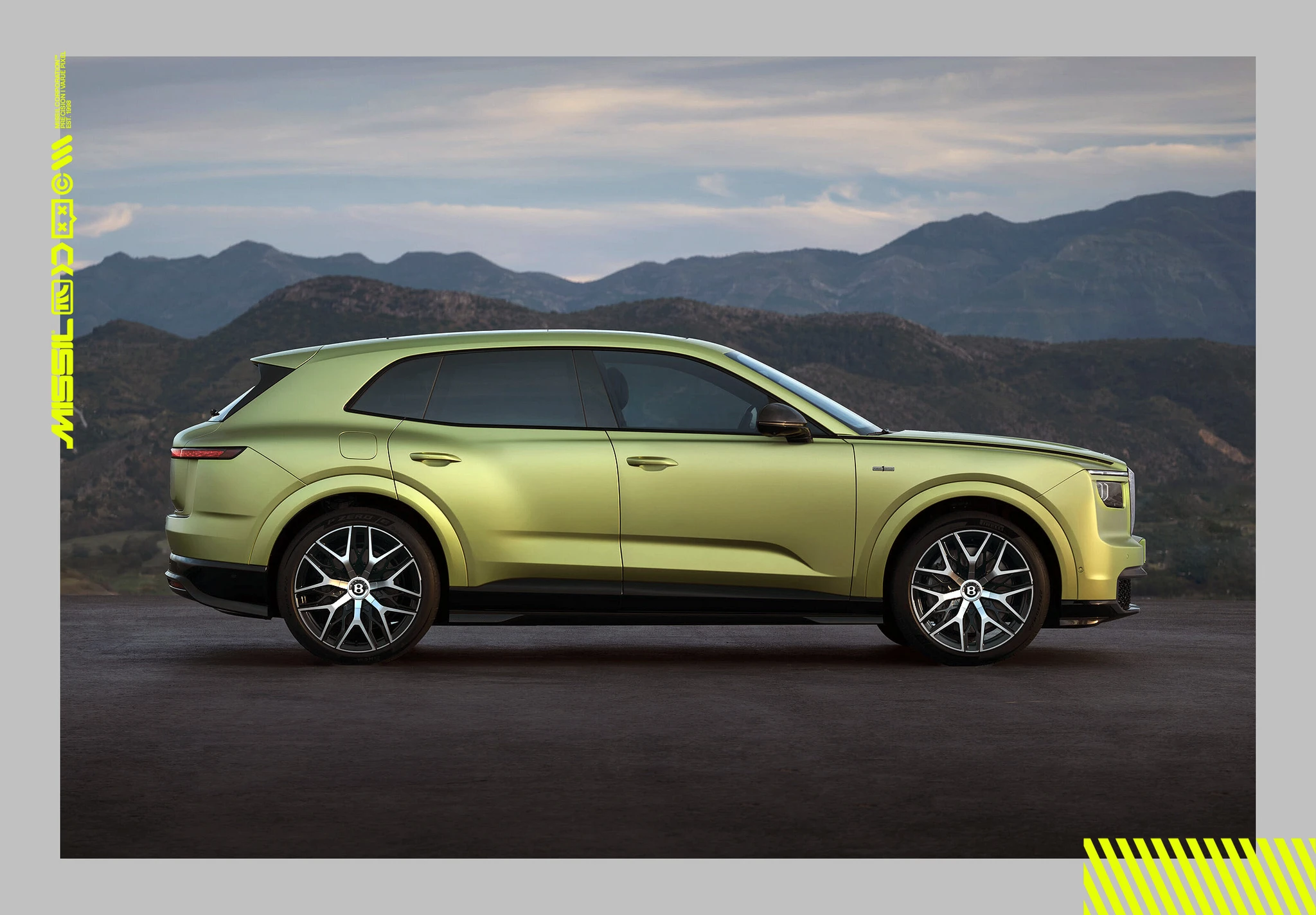 Limegrön Bentley-suv i profil på en asfalterad yta med bergskedja och mulen himmel i bakgrunden, med stora flerekrade fälgar.